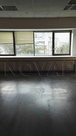 Аренда офиса в бизнес-центре в Москве 67 м2