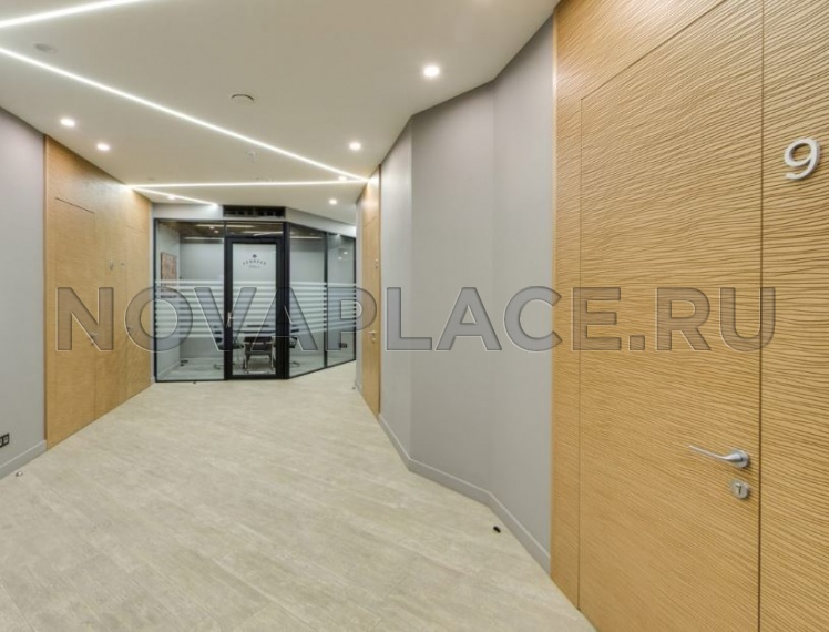 Аренда офиса в бизнес-центре в Москве 553 м2