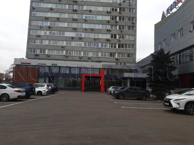 Аренда офиса в бизнес-центре в Москве 240 м2