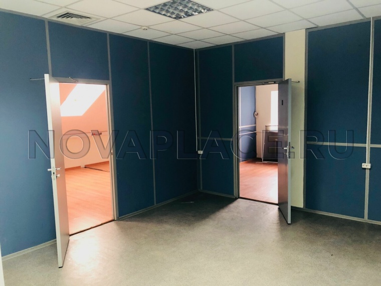 Аренда офиса в бизнес-центре в Москве 165 м2