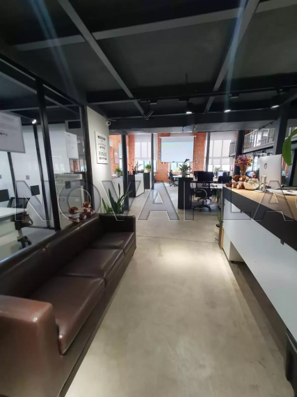 Продажа офиса в Москве 428 м2